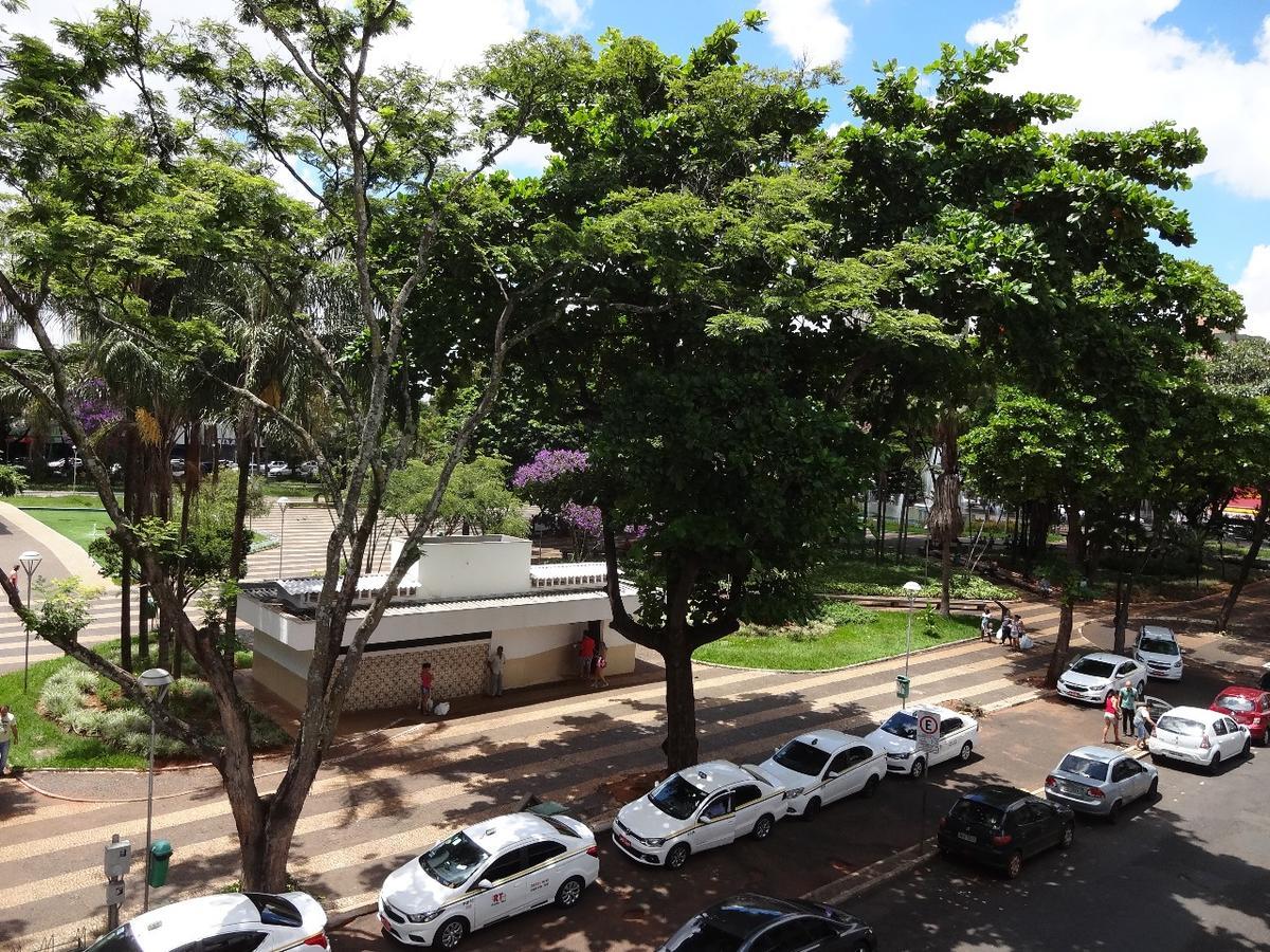 Hotel Monte Carlo Uberlândia Eksteriør billede
