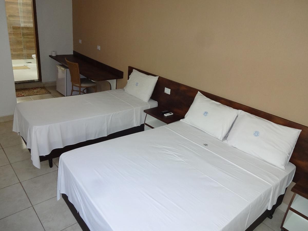 Hotel Monte Carlo Uberlândia Eksteriør billede