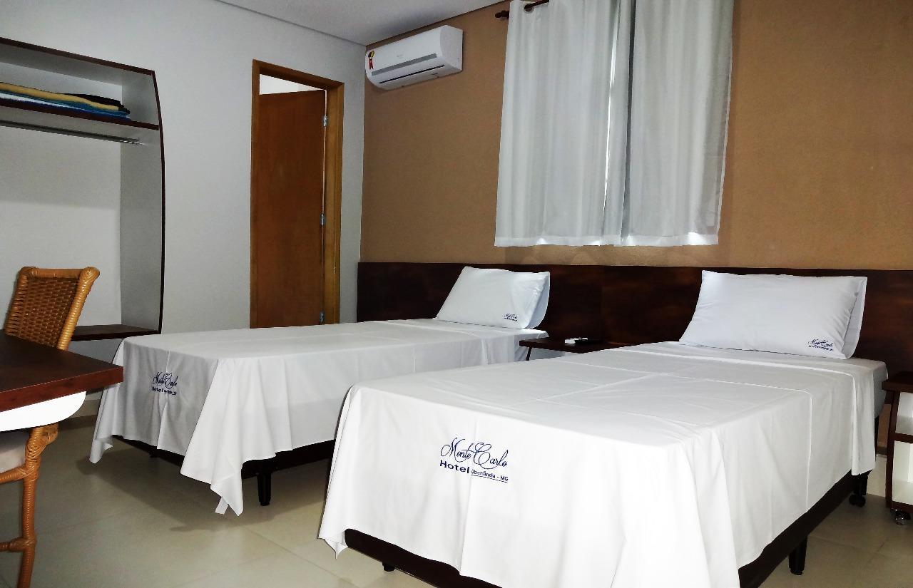 Hotel Monte Carlo Uberlândia Eksteriør billede