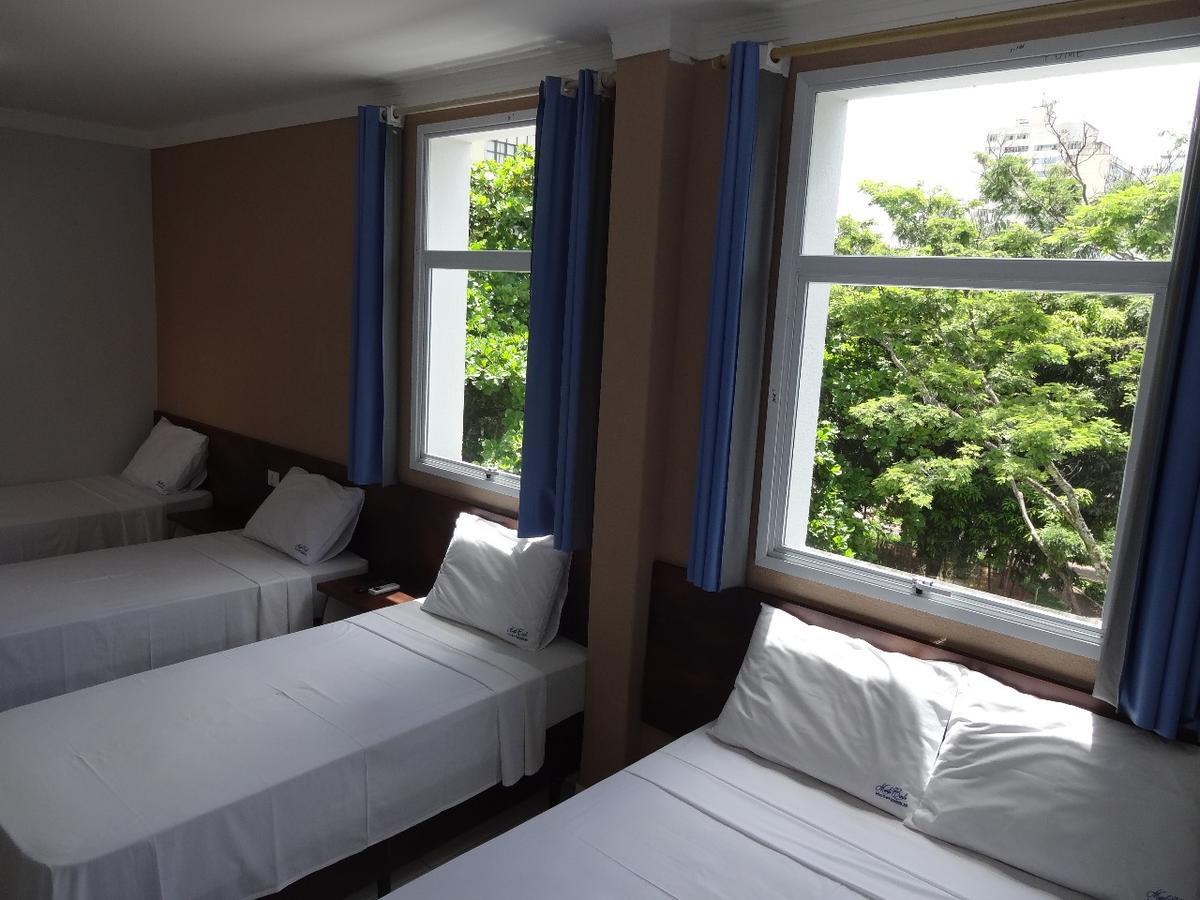 Hotel Monte Carlo Uberlândia Eksteriør billede