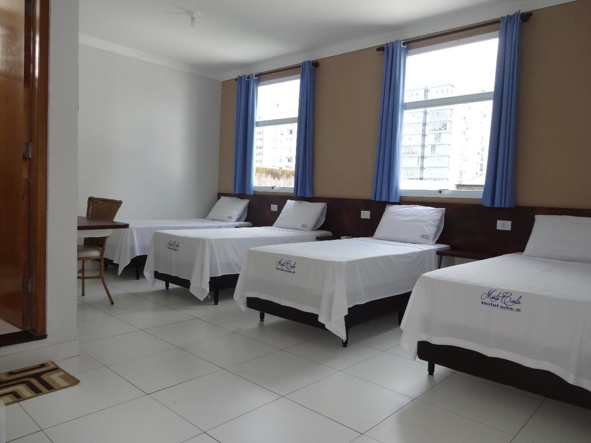 Hotel Monte Carlo Uberlândia Eksteriør billede